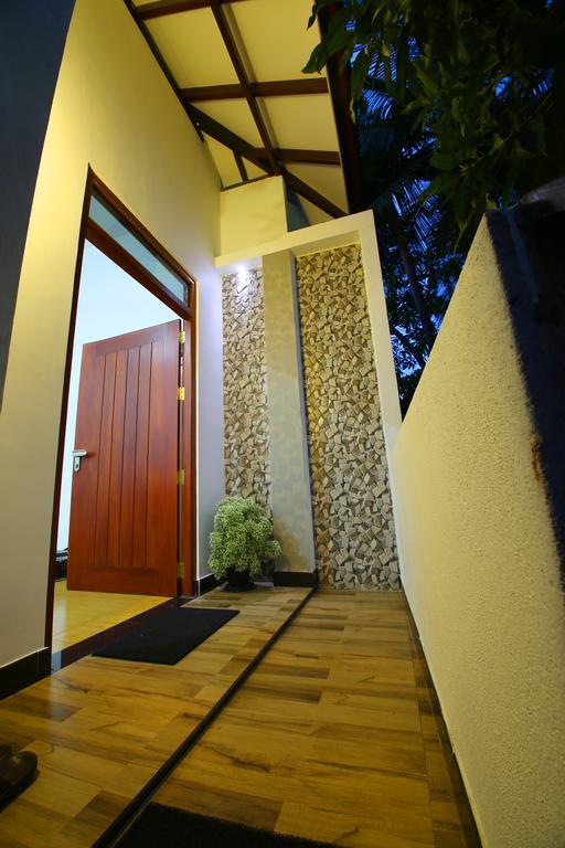 住家公寓 Ettukala 外观 照片